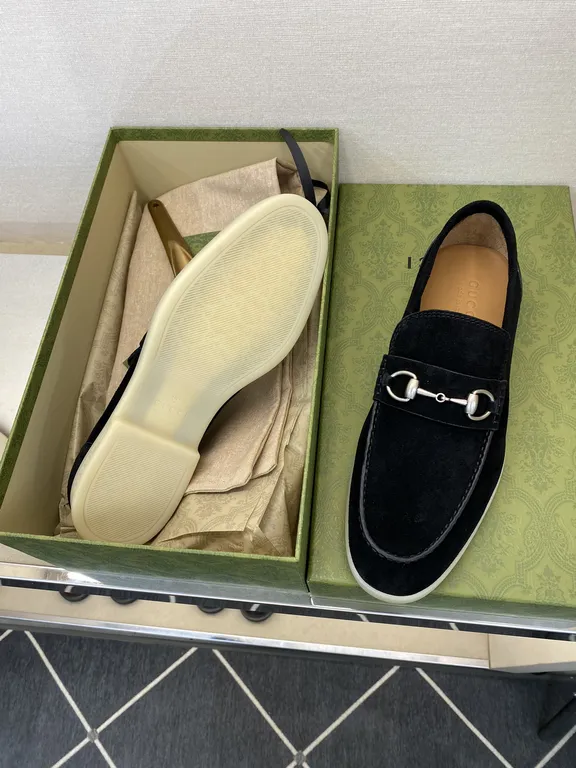 Gucci Shoe 